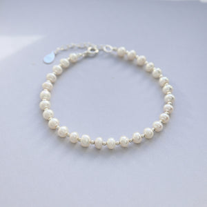 Sterling Silver Freshwater Pearl Bracelet - JewelleryByZM 