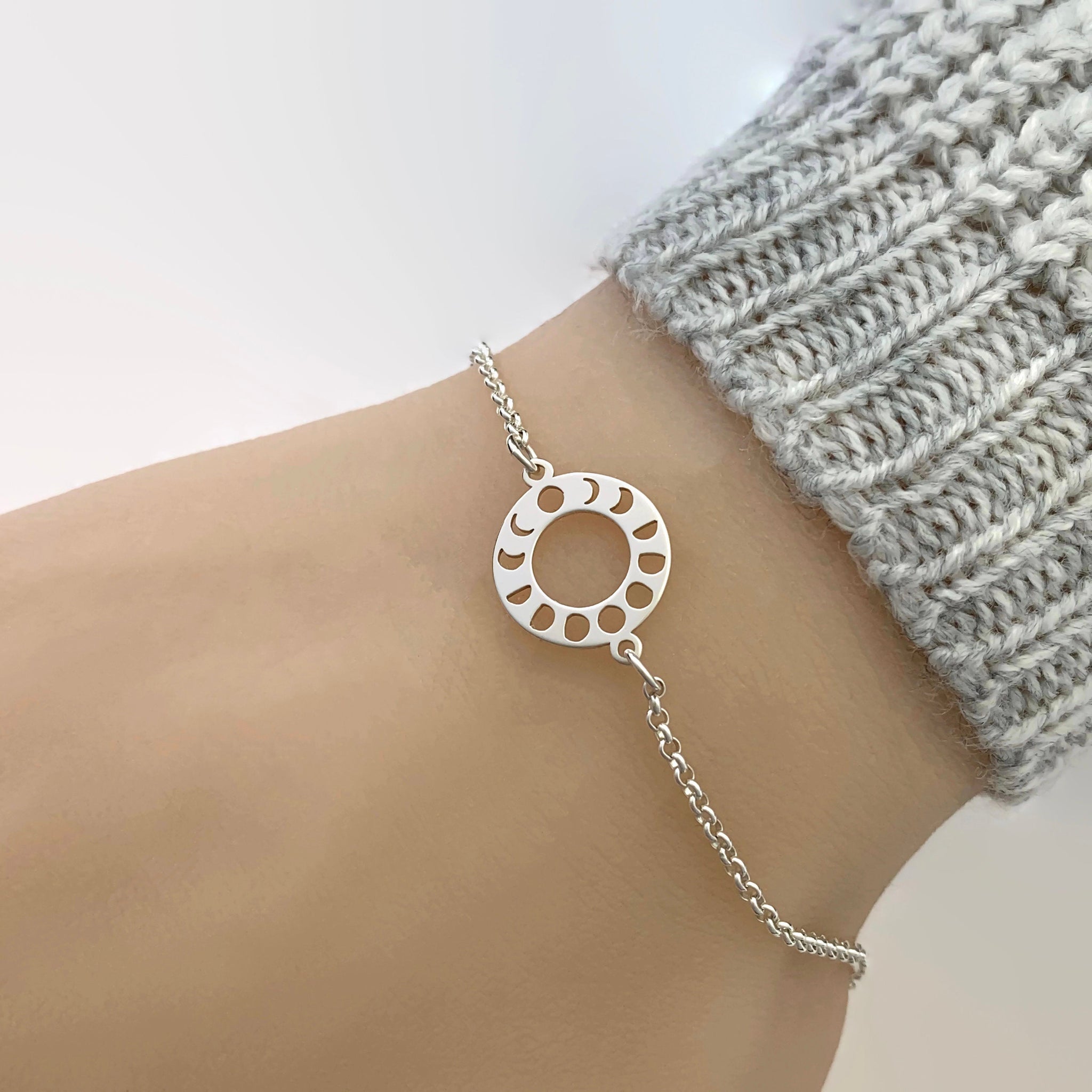 Under This Moon Personalised Moon Phase Bracelet – Lucent Studios