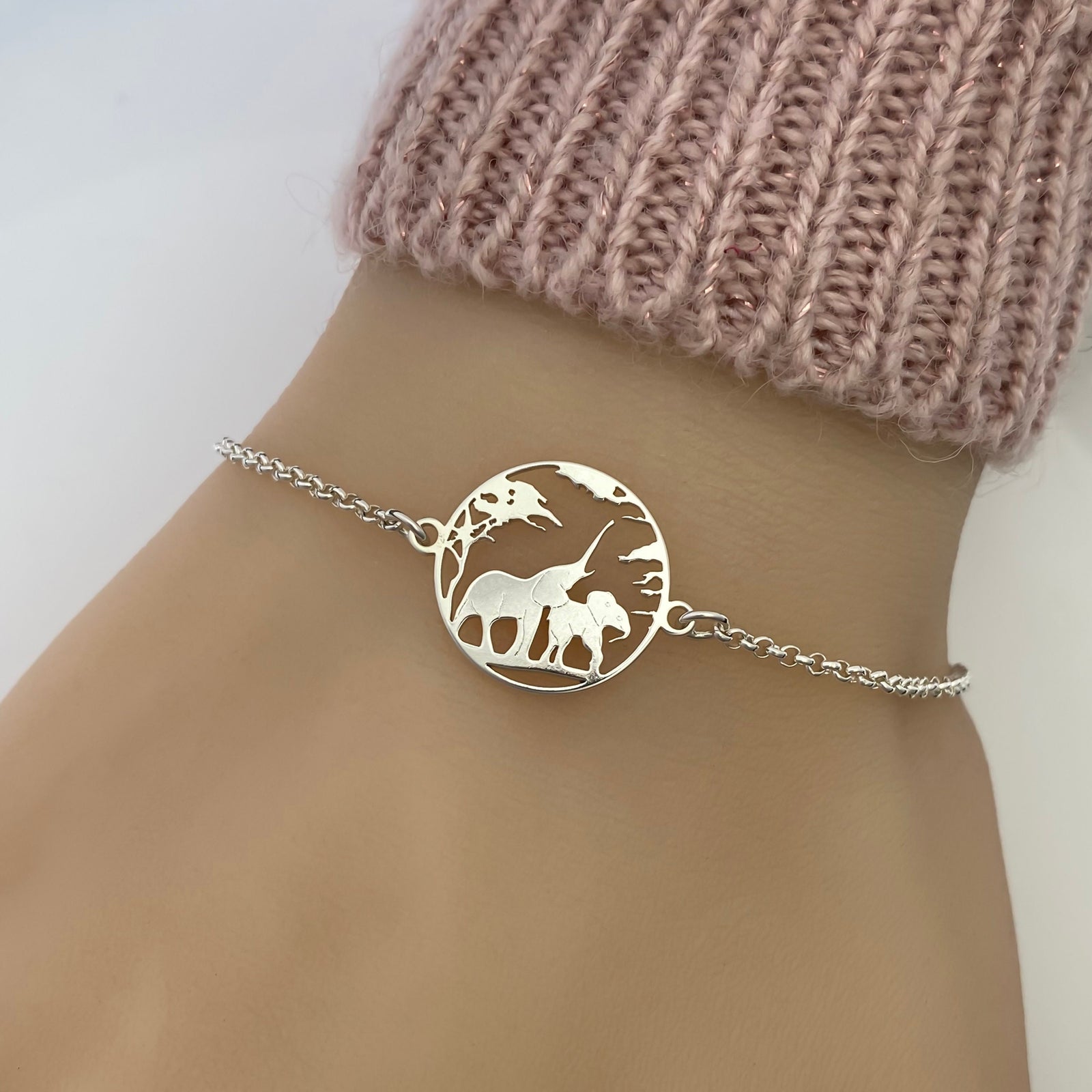 Sterling Silver Elephant Bracelet, 925 sterling silver, Elephant jewellery - JewelleryByZM 